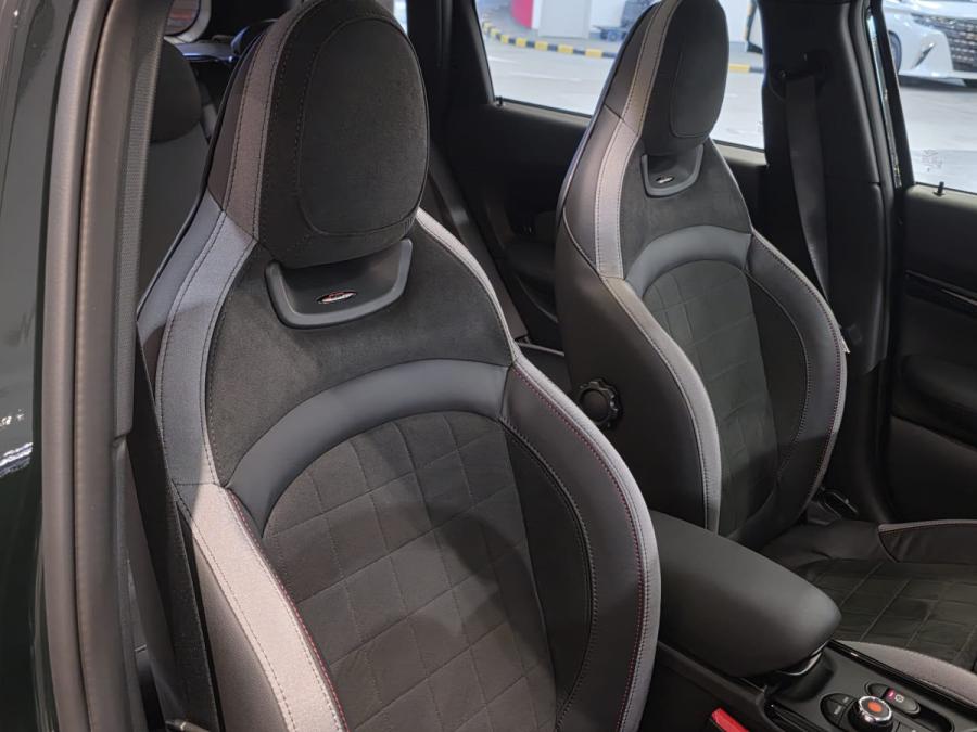JCW CLUBMAN ALL4 - Image 9